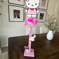 Hello Kitty Cake Pop Stand 