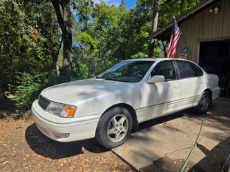 1999 Toyota Avalon