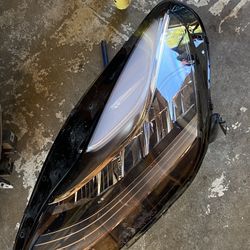 Tesla Headlight Model Y