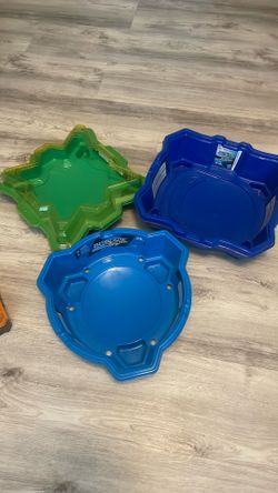 3 beyblade arenas