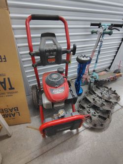 Husky 3000 PSI 2.5 GPM gas pressure washer