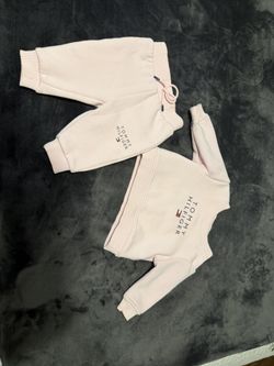 Tommy Hilfiger 2 Pieces Set