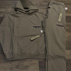 Essentials “Dark Oatmeal” Set ⚙️