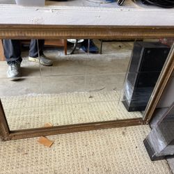 ANTIQUE MIRROR ( 24” X 36” ) Wood Framed, Reduced Price For FAST SALE  👍👍. Great Price !!