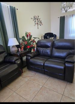 Letter couches, Electric recliners