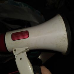 Megaphone Loud Speaker 
