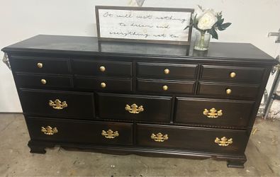 Black dresser