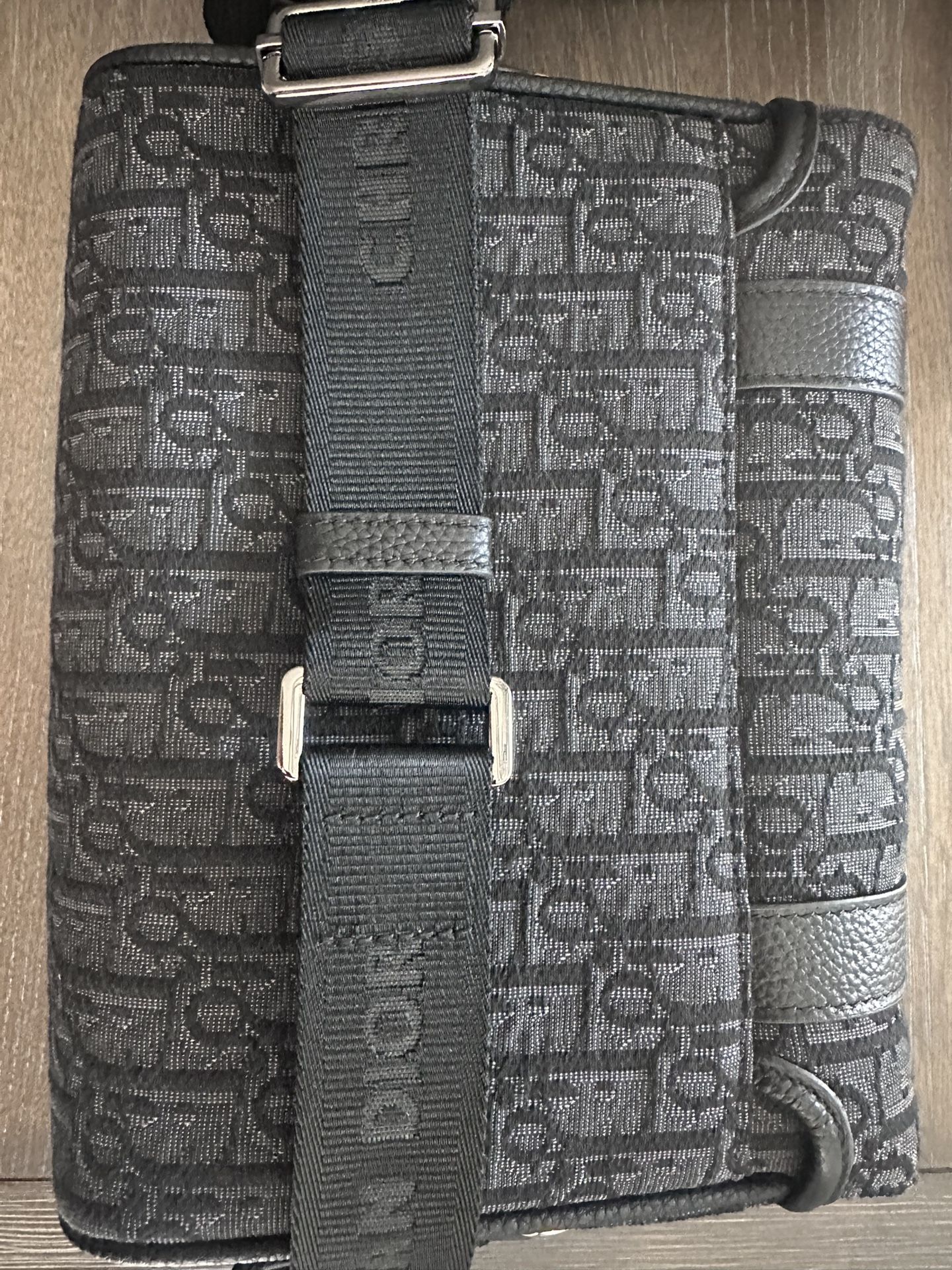 Designer Messenger Bag For Sale