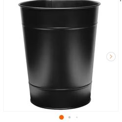Glacier Bay Waste Bin/ planter in Matte Black