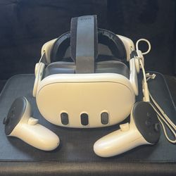 Meta Quest 3 w/ Battery Pack