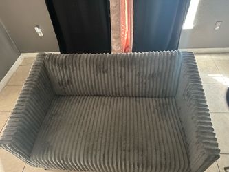 Soda & Loveseat