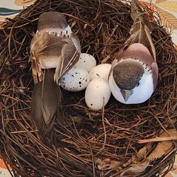 6" Rattan Birds Nest With 2 Faux Birds & Eggs