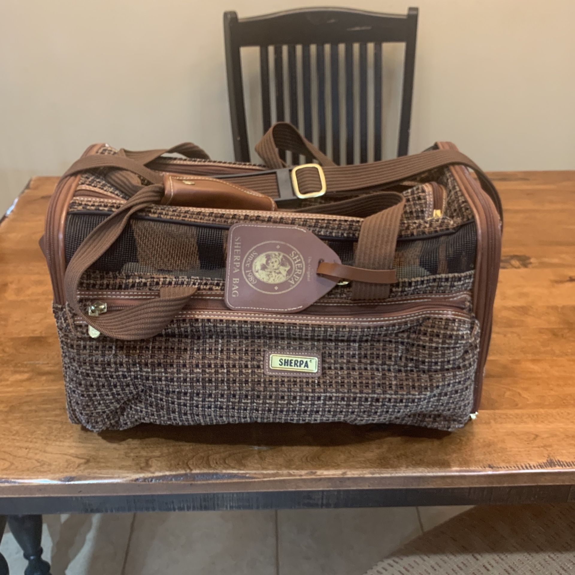 Sherpa Brand Small Dog Carrier In Excellent Condition