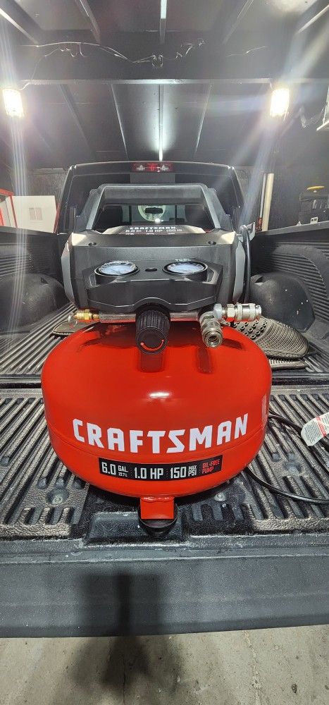 Air Compressor Like New