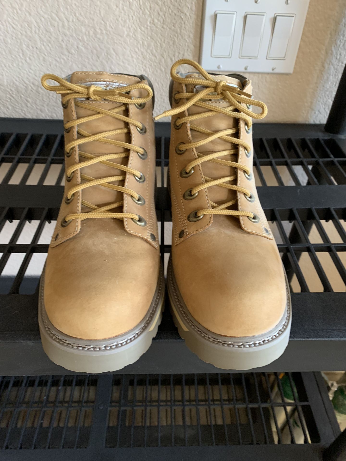 Men’s Sketchers Work Boots New
