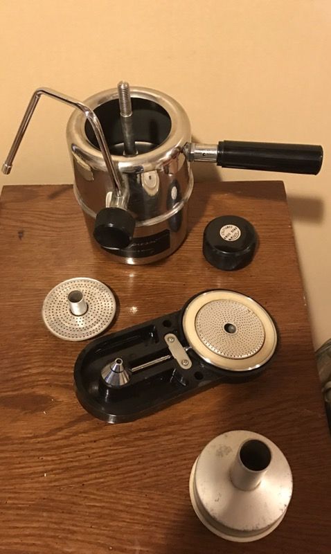 Bene Casa Espresso Coffee Maker With Milk Frother for Sale in Medley, FL -  OfferUp