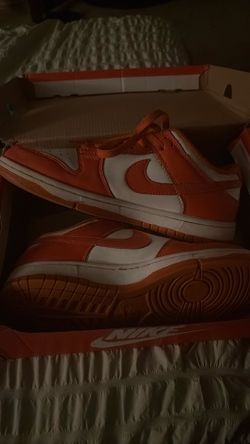 Dunks low