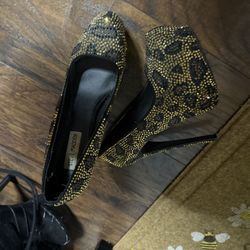 Steve Madden Leopard Rhinestone Shoes 