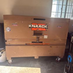 Knaack Chest Master