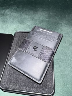 Groove wallet GO
