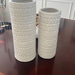 2 White Vases