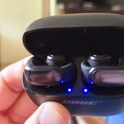 Bose Ultra Open Earbuds Wireless Bluetooth Open-Ear Clip on Earbuds