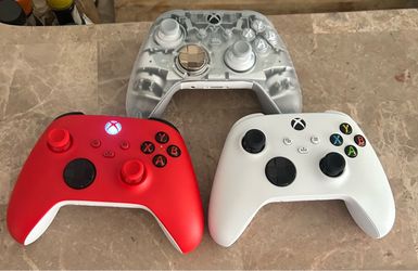 Xbox Series X/S controllers