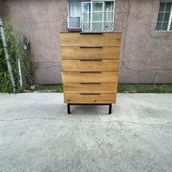 Croft Tall Chest Of Drawers Dresser Cabinet.