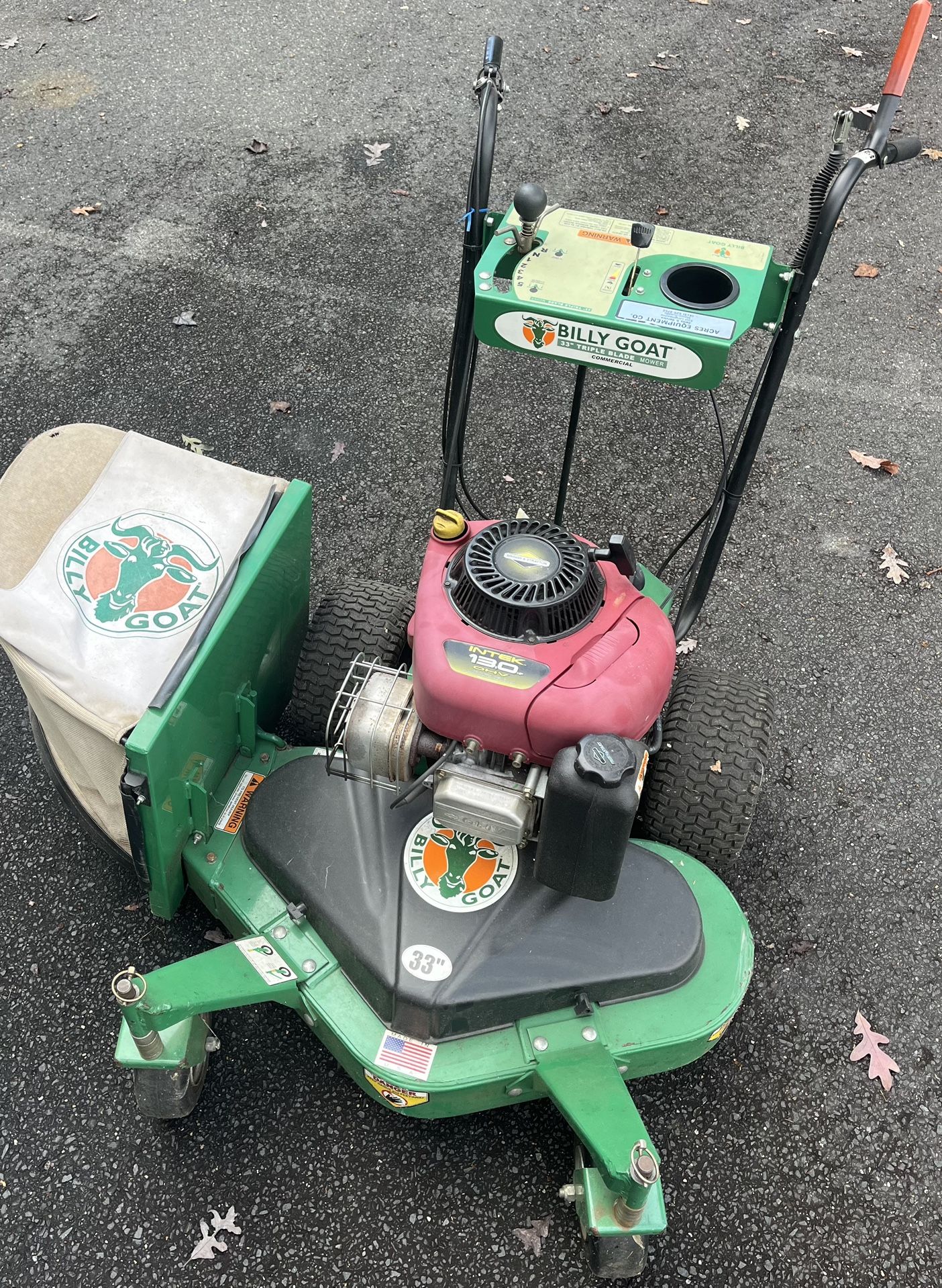 Billy Goat FM330 33” Commercial Walk-Behind Mower – Briggs 13 HP – Bag