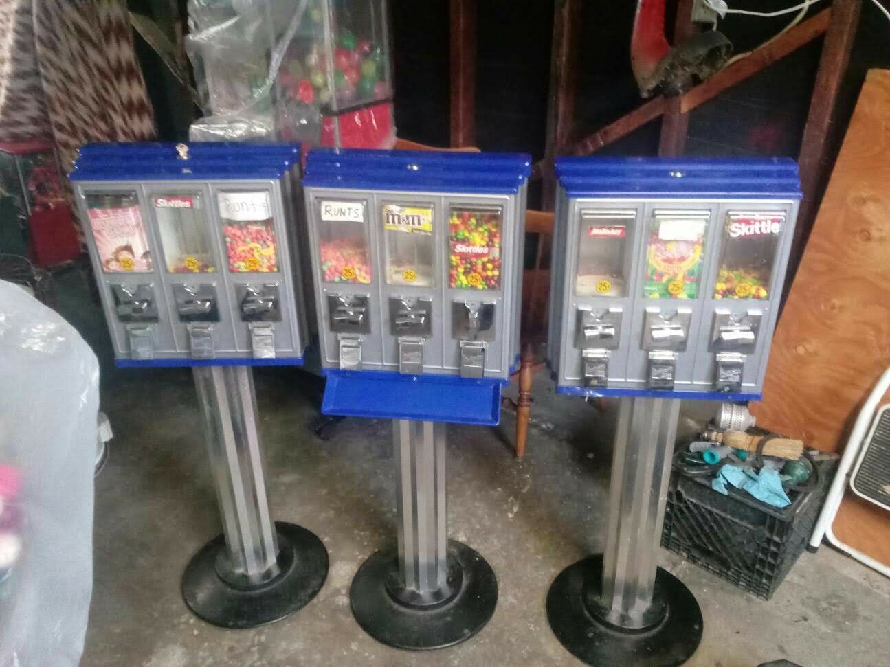 Triple Play Quarter Vending Machines for Sale in San Lorenzo, CA OfferUp