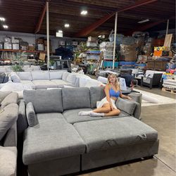 🔥 Convertible Sofa Beds (Costco Quality) – MUST SELL 🔥