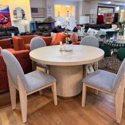 BRAND NEW DINING ROOM FURNITURE SETS IN PAYMENTS / JUEGO DE COMEDOR EN PAGOS 