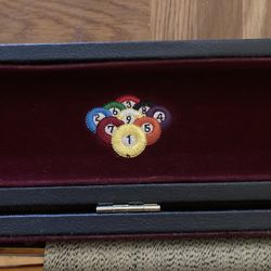 Joss Gorgeous Pool Cue With Case (Possibly Ambercrombie And Fitch)