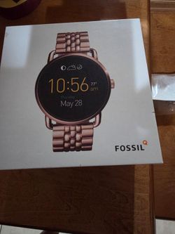 Fossil Q Wander Gen 2 Rose Gold Touchscreen Smartwatch Complete w Box