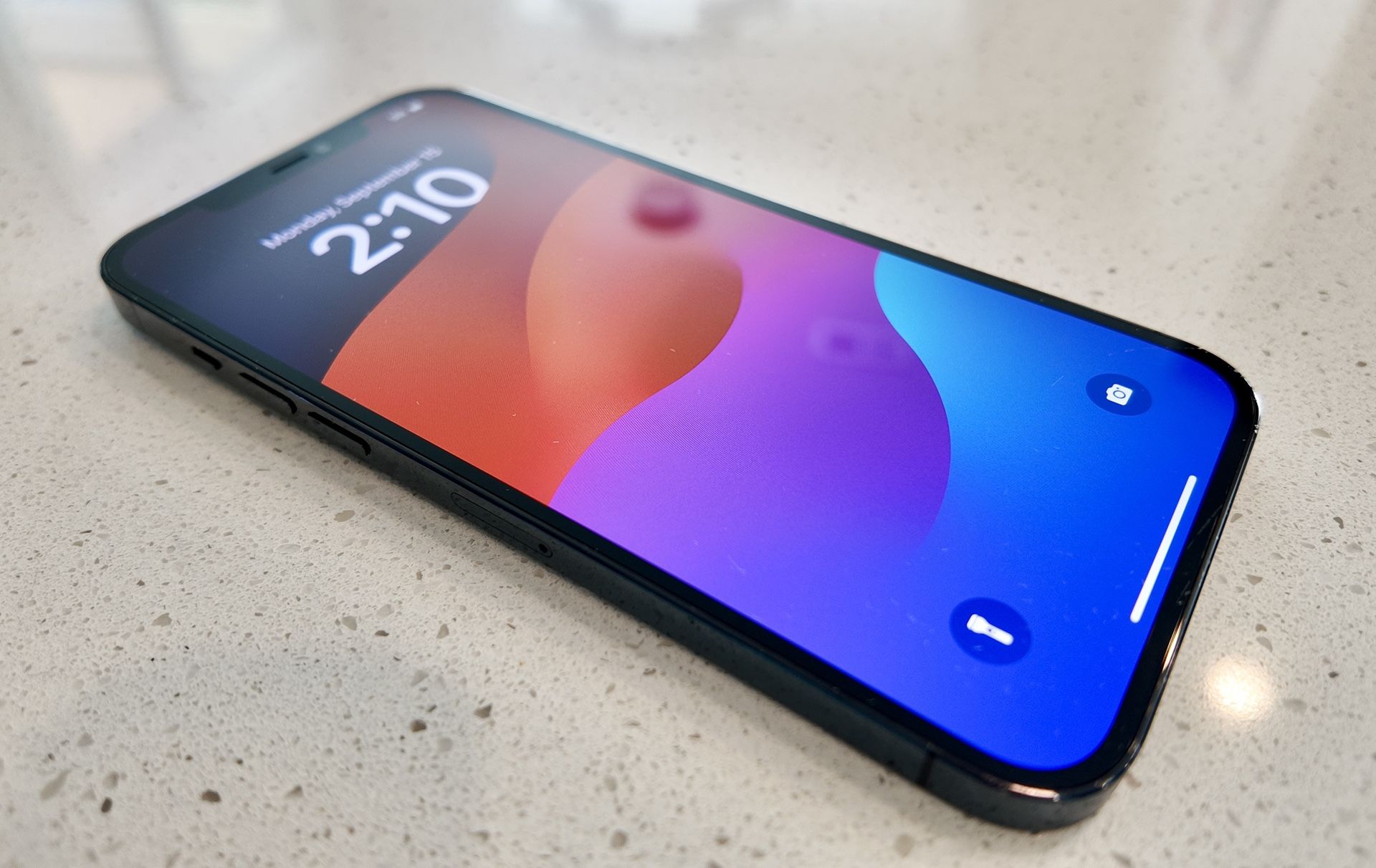 Unlocked - Apple 12 Pro Max - 256GB