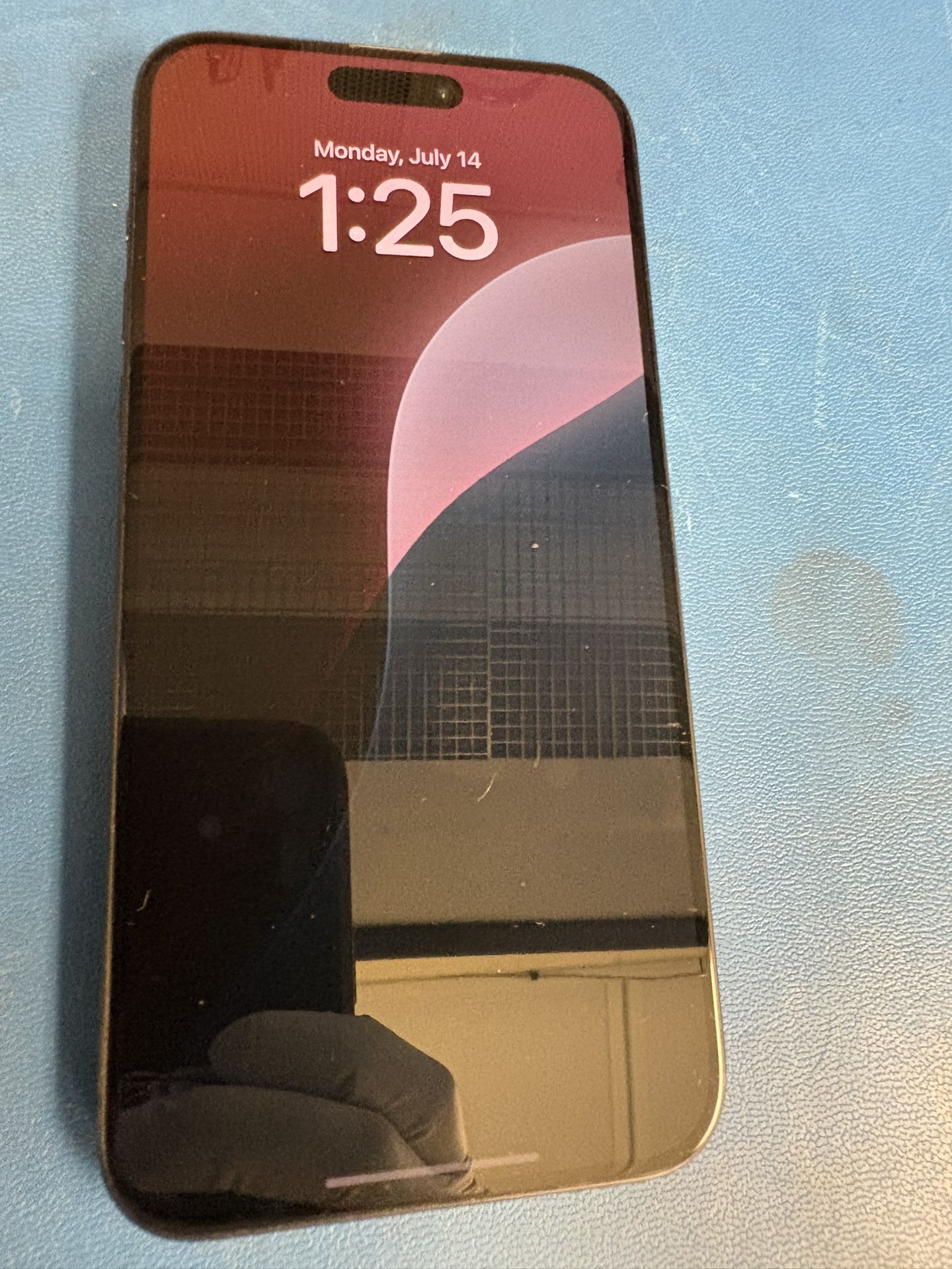 iPhone 15 Pro Max (UNLOCKED)