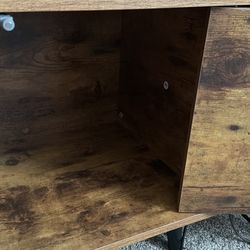 TV stand 65”