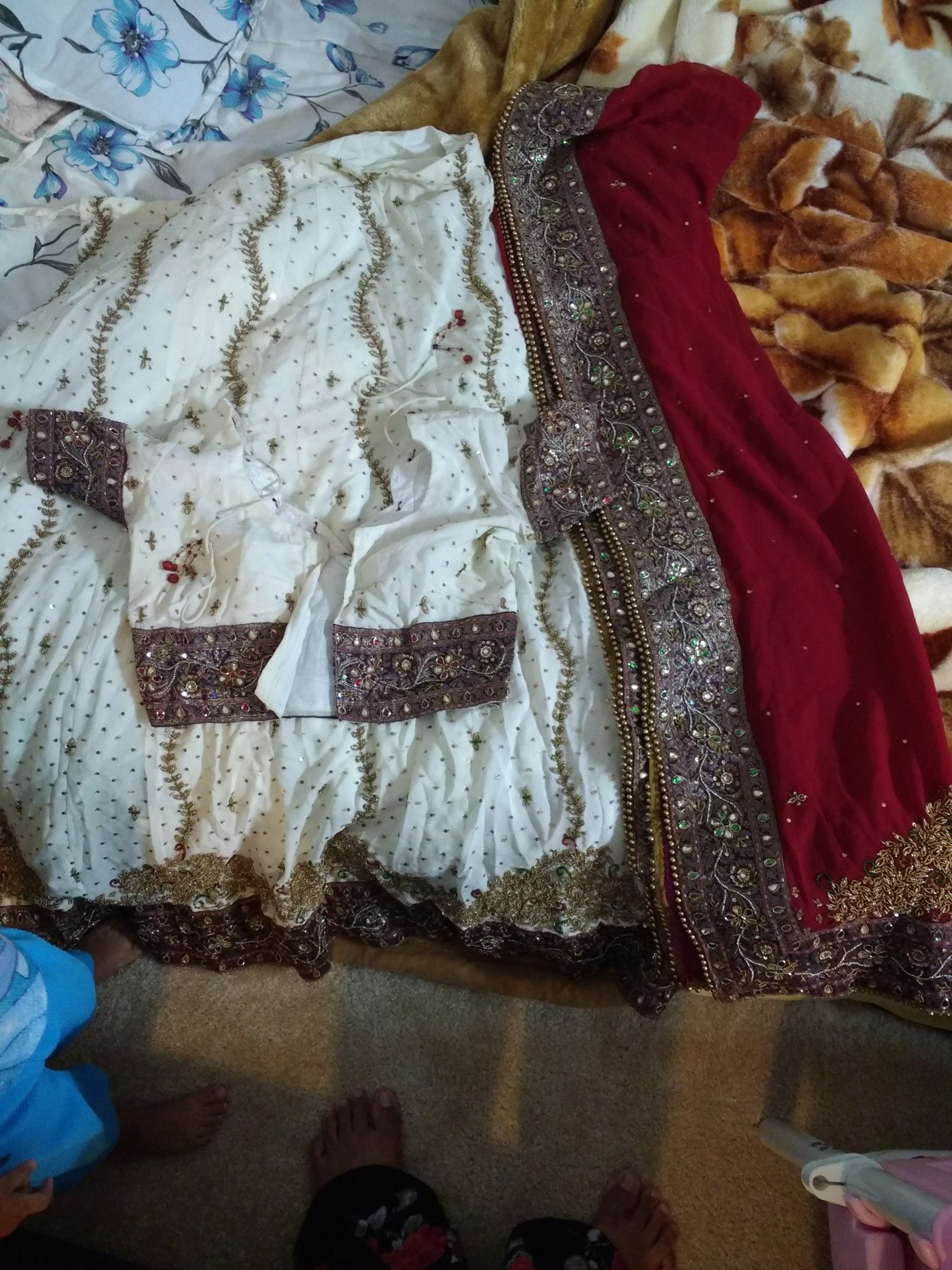 India dressed 3 pice