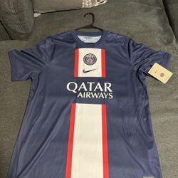 Brand new PSG Messi Nike Jersey 
