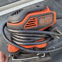 Electric Palm sander Black and Decker 2 AMP for Sale in Tempe, AZ - OfferUp
