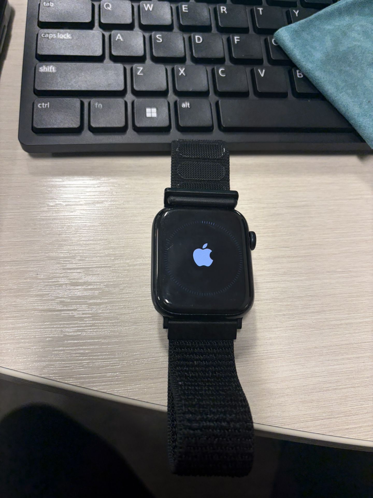 APPLE WATCH SE 44MM