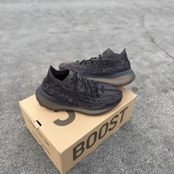 Yeezy 380 Onyx Size 10.5 Men Gently Worn