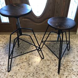 2 Industrial Adjustable Stools