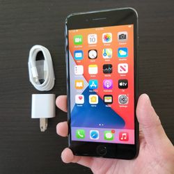 iPhone 8 Plus - UNLOCKED - Like New 