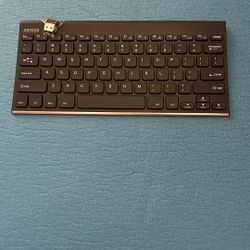 Arteck Ultra Slim Wireless Keyboard.