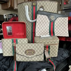 After Christmas Sale 