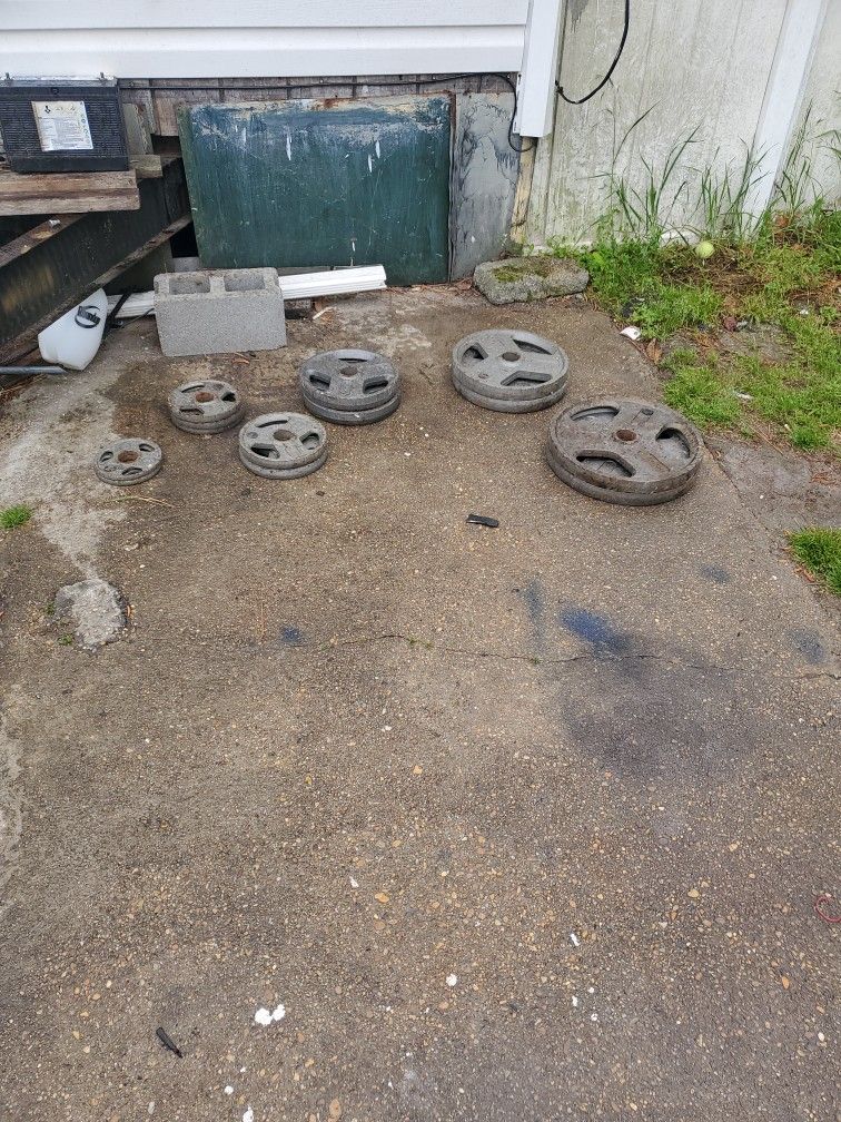 Weider Bench Plates and Bar