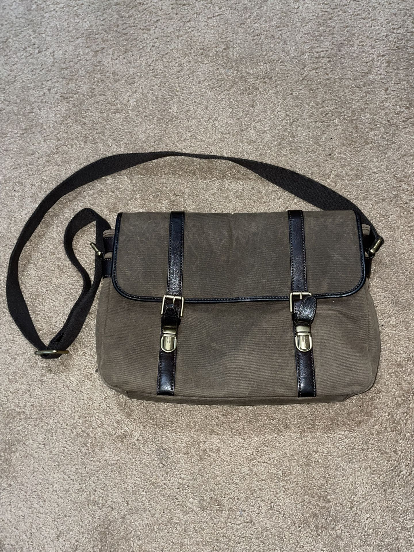 Fossil canvas leather messenger bag