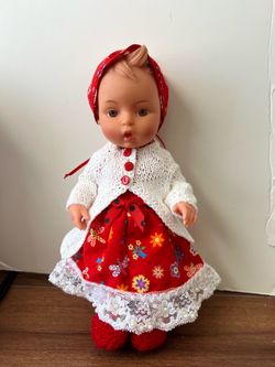Hummel Goebel doll 1950