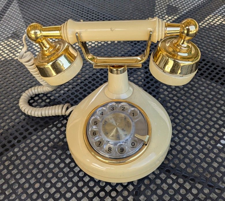 Vintage French style rotary dial phone